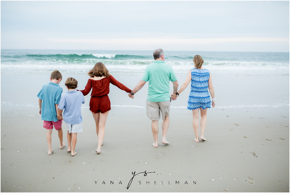Beach Haven Family Photo Session captured by Beach Haven Photographers – Tom+Debra Family Photos